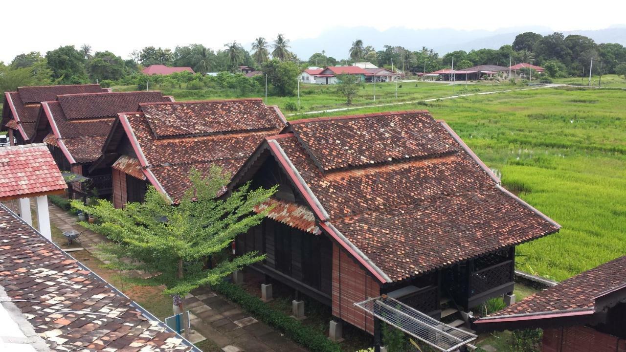 Tanabendang Banglos Pantai Cenang  Exteriér fotografie