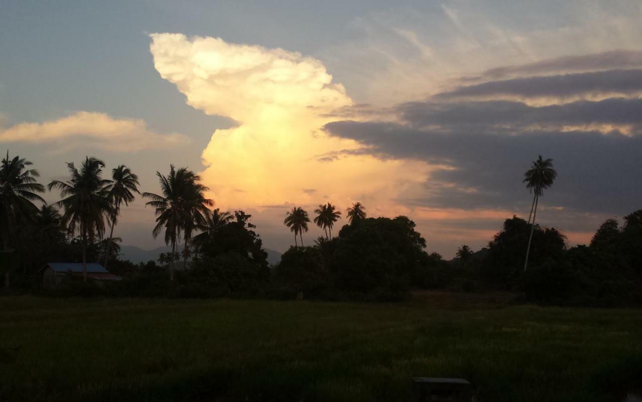Tanabendang Banglos Pantai Cenang  Exteriér fotografie